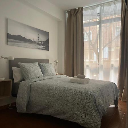 Rooms Caceres Madrid Bagian luar foto